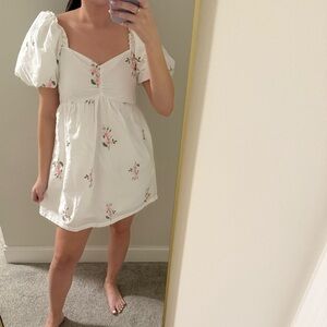 White Pink Floral mini dress Francesca’s